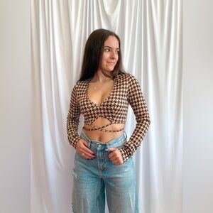 Brown Houndstooth Wrap Long Sleeve Crop Top